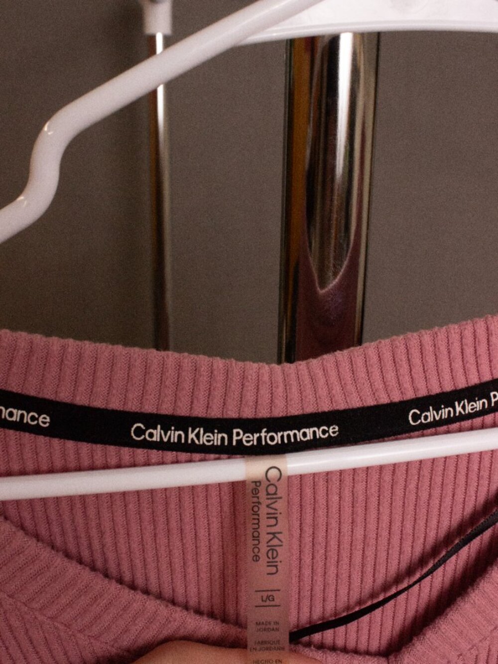Calvin Klein Ribbed V-Neck Workout Top - Picture 3 of 5